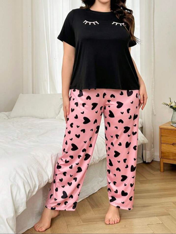 Black Sleepy Eyes Printed T.shirt with Hearts printed Pajama PJ Set For Her