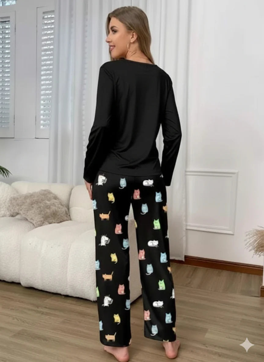 Black Cats Print Full Sleeves Night Suit