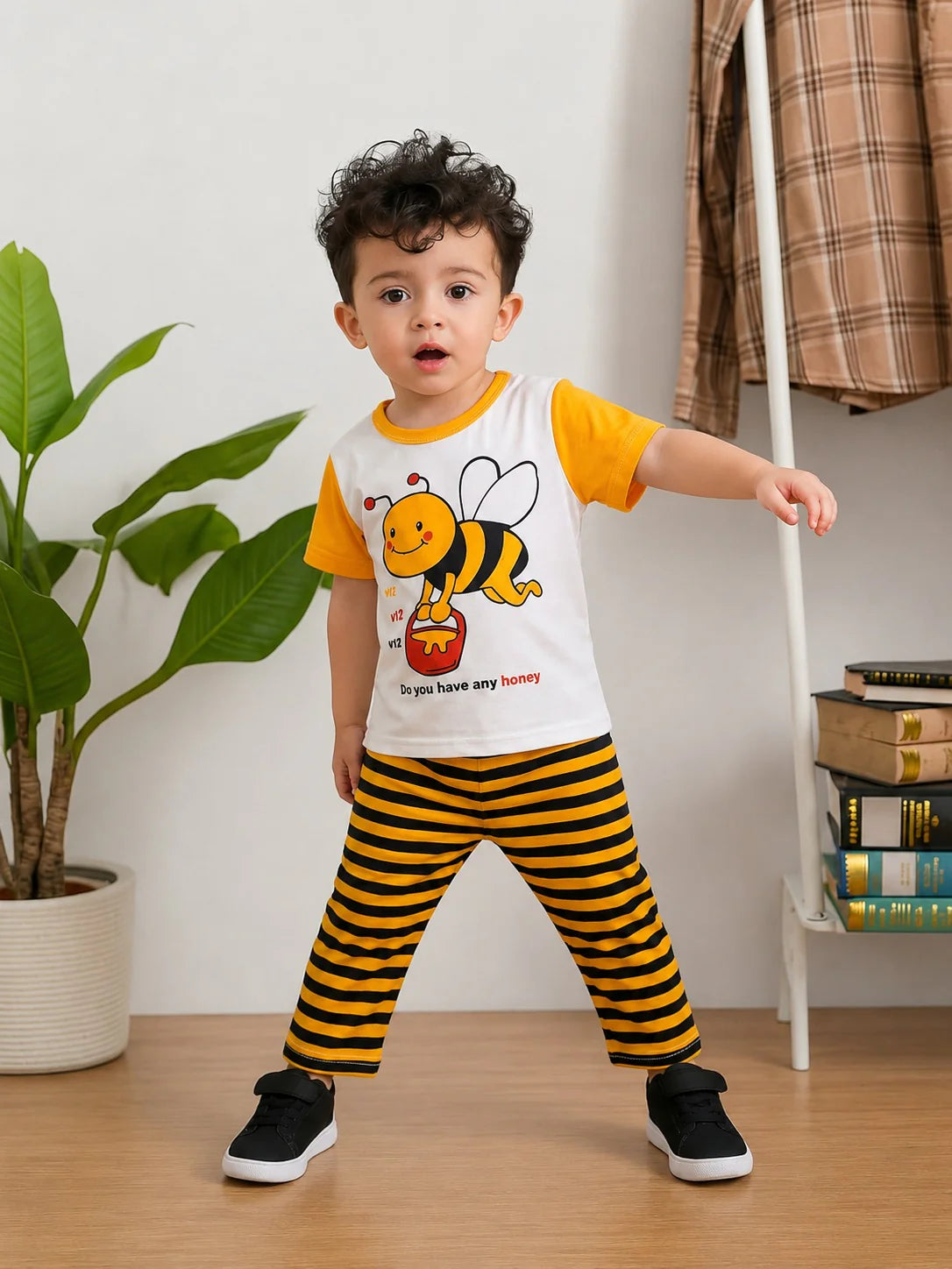 White And Yellow Honey Bee Printed Kid Suit