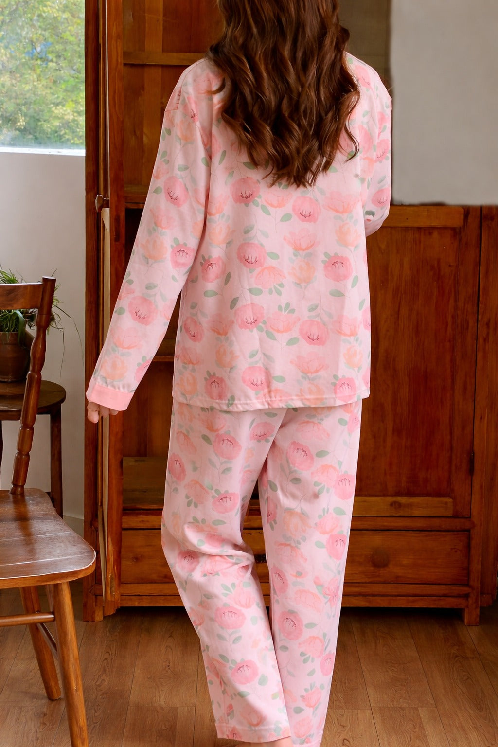 Pink with All over roses printed Front button Style night suit For her
