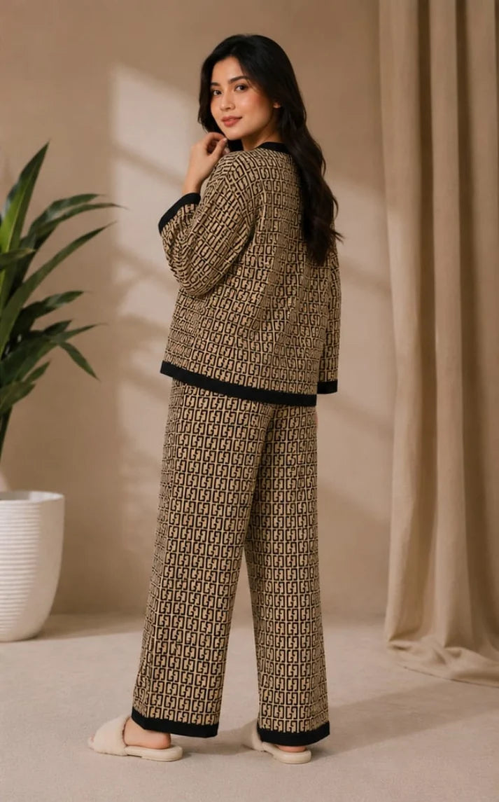 Signature Monogram Printed Button Style Pj Set